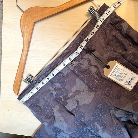 Prana Halle Pants. Size 10. Regular length. Green Camo & grid pattern.with tags. - Picture 4 of 12